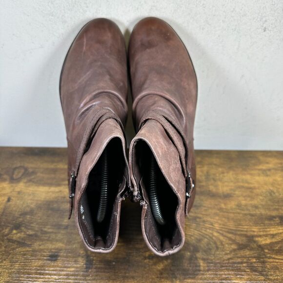 Mephitso Cool Air Brown Belted Soft Leather Ankle Shoes Women's Size 9 - Picture 6 of 9